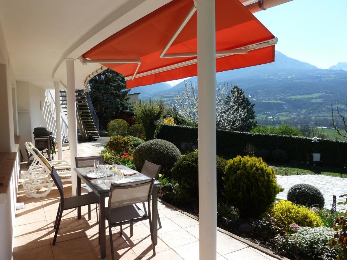 Vue Sur Les Montagnes Apartment Embrun Ngoại thất bức ảnh