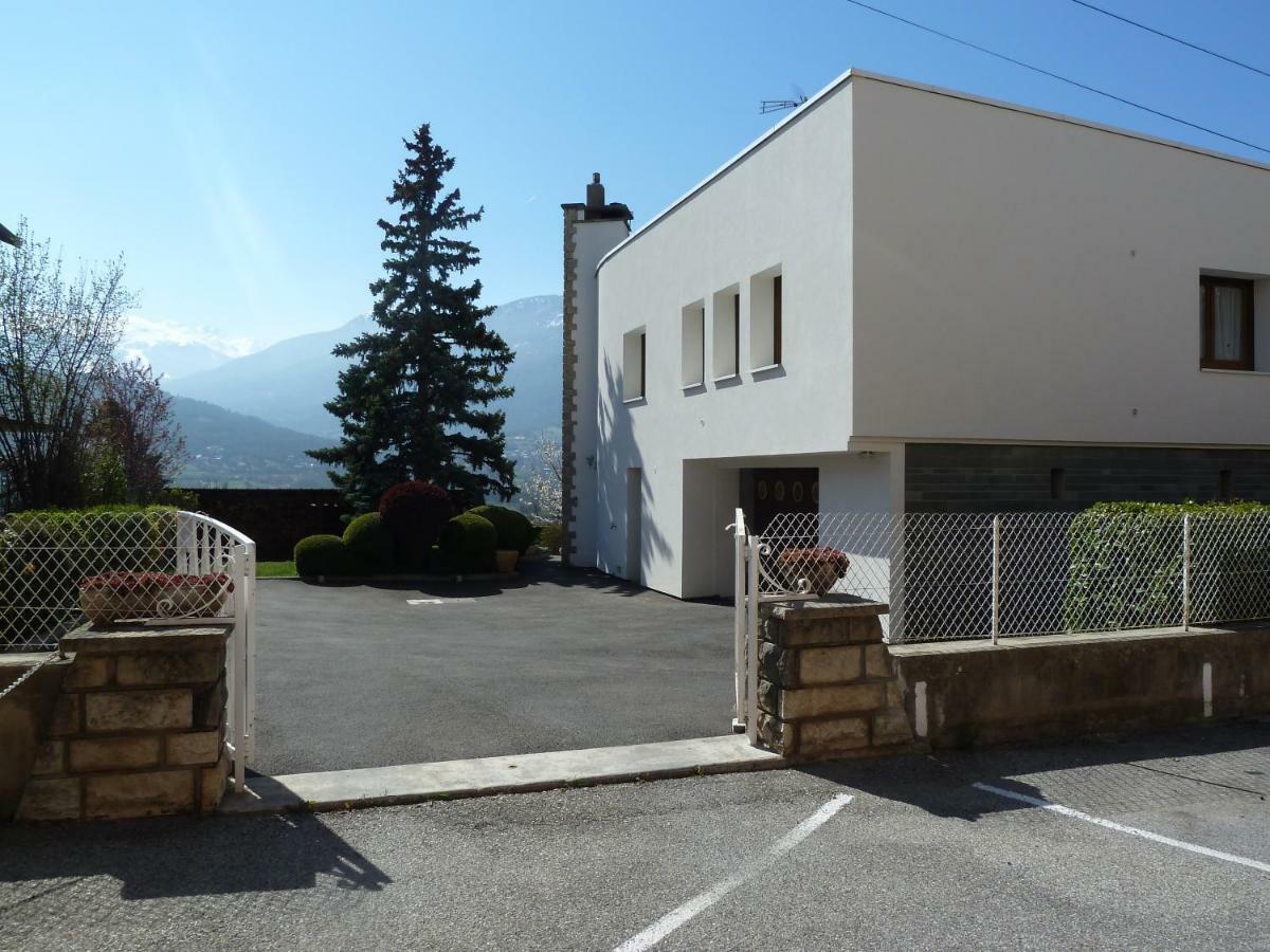 Vue Sur Les Montagnes Apartment Embrun Ngoại thất bức ảnh